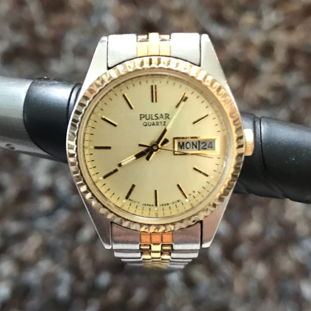 Ladies Pulsar Quartz Watch